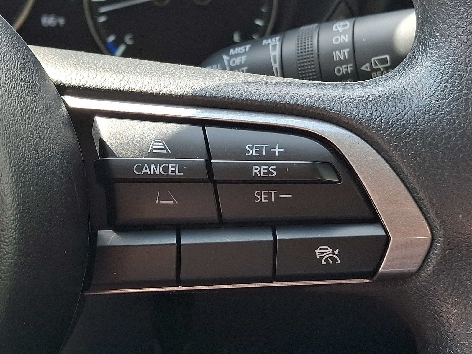 Used 2024 MAZDA CX-30 AWD 2.5 S image 19