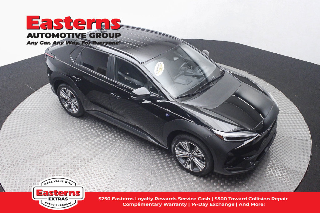 Used 2023 Subaru Solterra AWD image 4