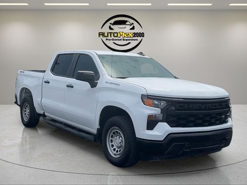 Used 2024 Chevrolet Silverado 1500 W/T w/ WT Convenience Package AWD/4WD image 1