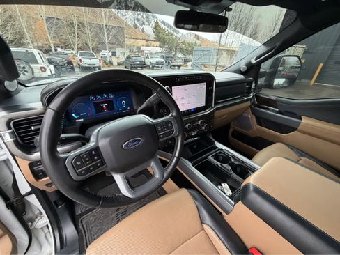 Used 2024 Ford F350 Lariat w/ Lariat Ultimate Package image 16