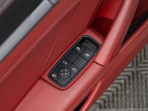 Certified 2023 Porsche 911 Carrera RWD image 26