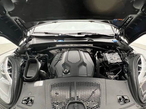 Used 2026 Porsche Macan image 26