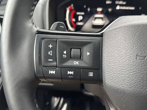 Used 2025 Nissan Rogue SL w/ SL Premium Package AWD/4WD image 31