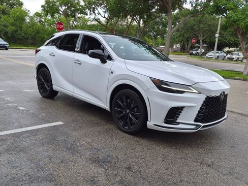 Used 2024 Lexus RX 500h F Sport w/ Convenience Package AWD/4WD image 3