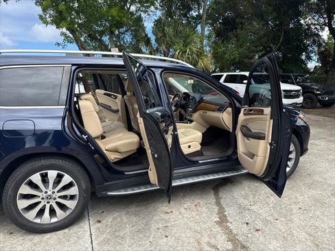 Used 2017 Mercedes-Benz GLS 450 4MATIC w/ Premium Package image 13