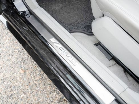 Used 2010 Mercedes-Benz E 63 AMG Sedan image 37