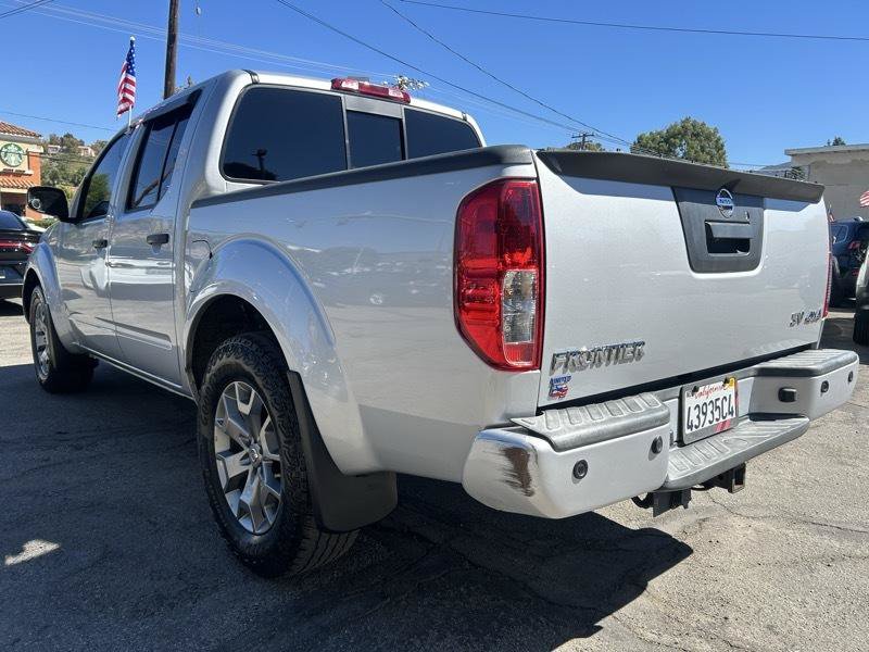 Used 2020 Nissan Frontier SV AWD/4WD image 5