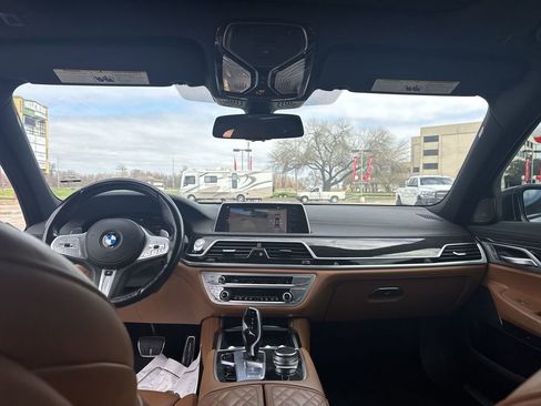 Used 2020 BMW 740i w/ Luxury Rear Seating Package image 30