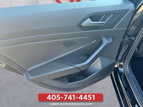 Used 2025 Volkswagen Jetta S FWD image 20