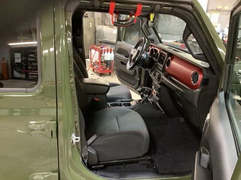 Used 2021 Jeep Wrangler Unlimited Rubicon w/ LED Lighting Group image 20