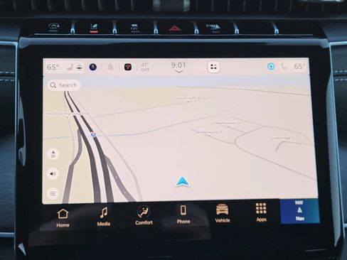 New 2025 Jeep Grand Cherokee Limited image 11