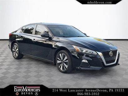 Used 2022 Nissan Altima 2.5 SV w/ SV Premium Package