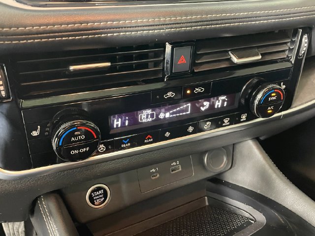 Used 2021 Nissan Rogue SL w/ Premium Package AWD/4WD image 10