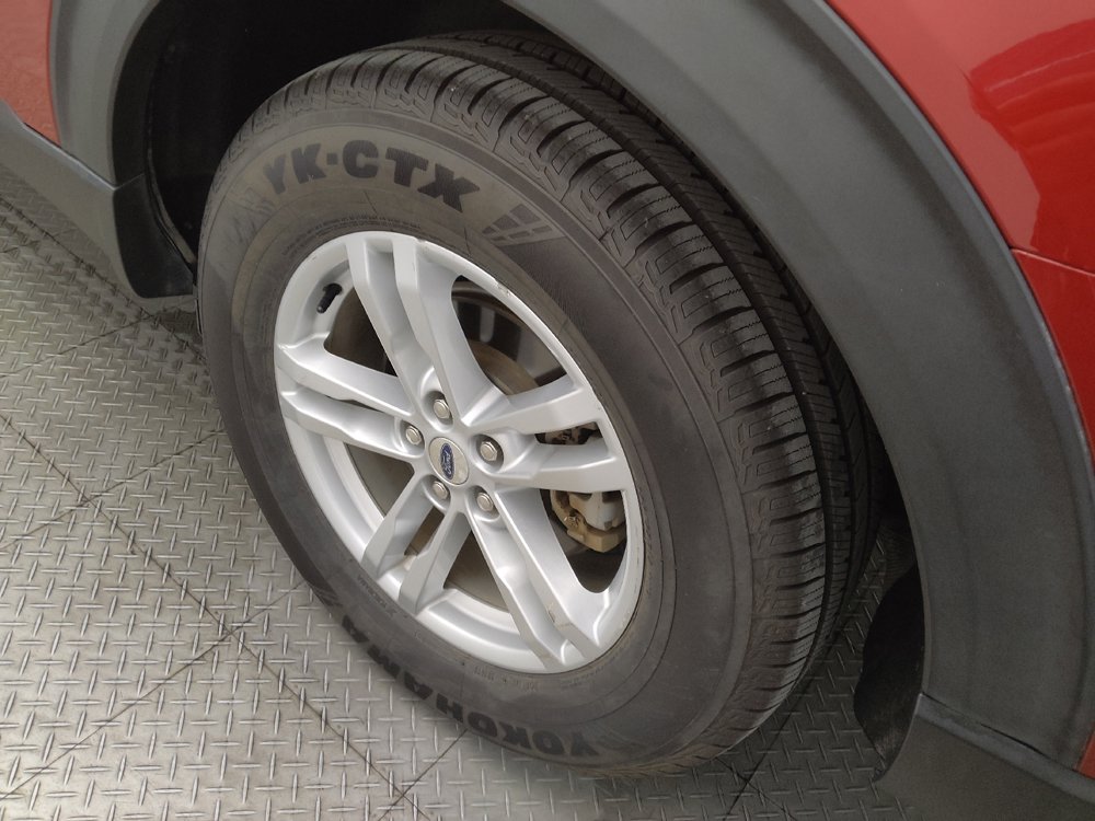 Used 2020 Ford Explorer XLT RWD image 31