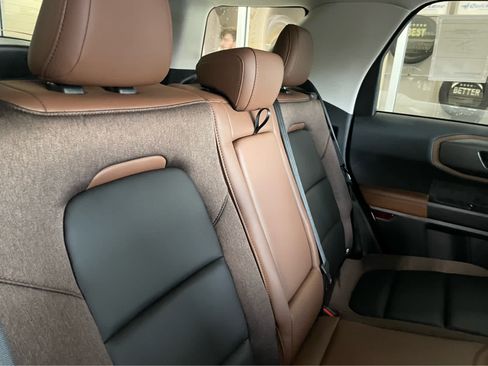 New 2026 Ford Bronco Sport Outer Banks w/ Outer Banks Tech Package+ AWD/4WD image 35