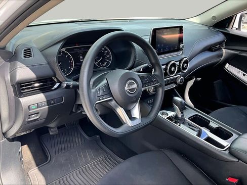 Used 2024 Nissan Sentra SV FWD image 16