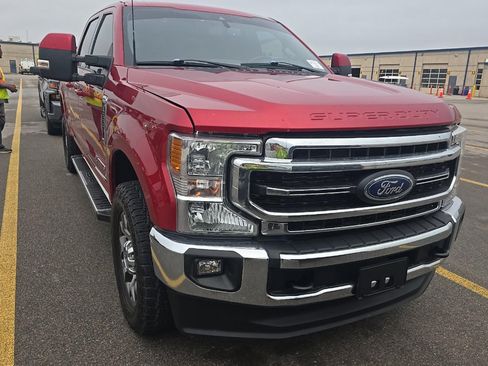 Used 2022 Ford F250 Lariat w/ Lariat Value Package AWD/4WD image 2