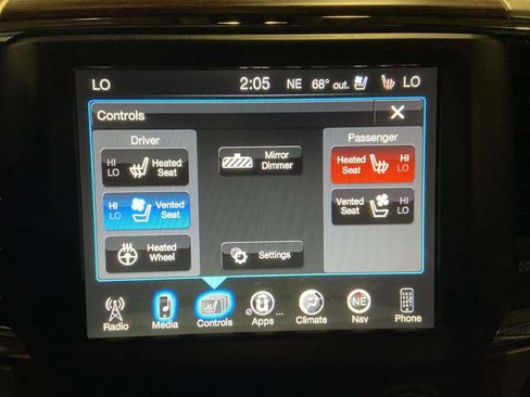 Used 2014 RAM 2500 Laramie image 41