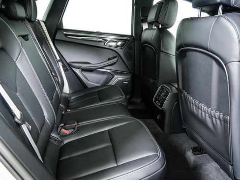 New 2026 Porsche Macan S image 24