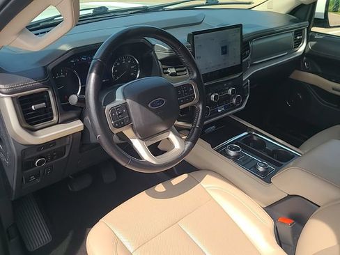 Used 2023 Ford Expedition Max XLT AWD/4WD image 10