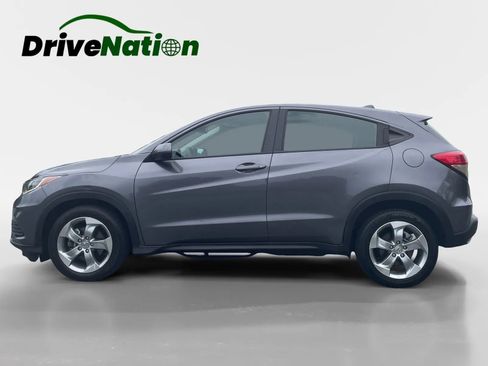 Used 2021 Honda HR-V LX image 2