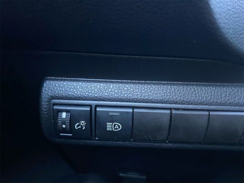 Used 2023 Toyota Corolla LE image 29