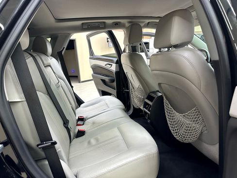 Used 2016 Cadillac SRX Luxury w/ Driver Awareness Package image 35