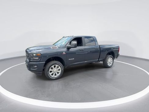 New 2026 RAM 2500 Big Horn AWD/4WD image 4