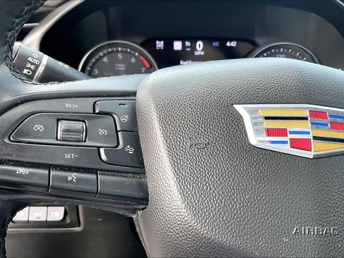 Used 2019 Cadillac XT4 Premium Luxury w/ Technology Package AWD/4WD image 26