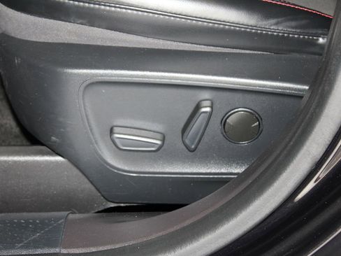 Used 2024 Ford Escape ST-Line w/ Cold Weather Package FWD image 34
