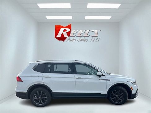 Used 2022 Volkswagen Tiguan SE image 6