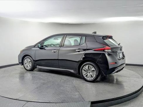 Used 2023 Nissan Leaf S image 4