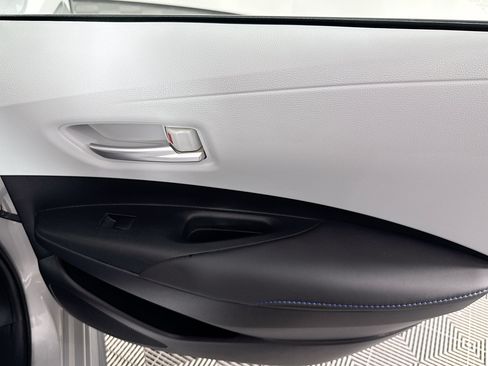 Used 2022 Toyota Corolla SE w/ SE Premium Package FWD image 26
