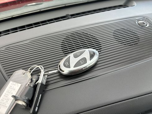 Used 2025 Hyundai Kona SEL image 21