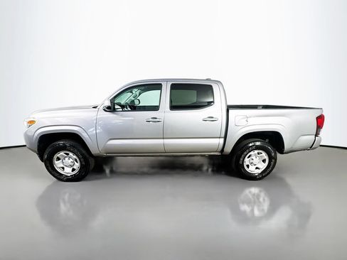 Used 2021 Toyota Tacoma SR AWD/4WD image 4