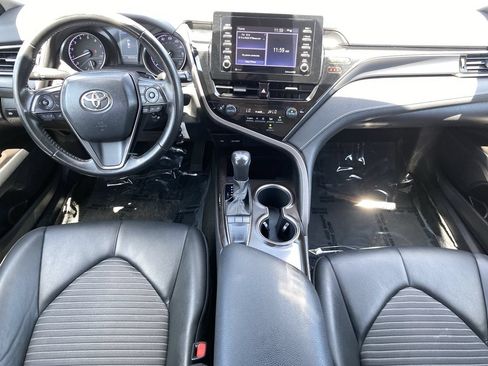 Used 2023 Toyota Camry SE FWD image 17
