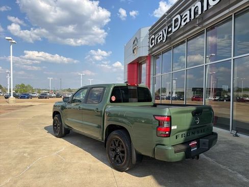 New 2026 Nissan Frontier SV image 2