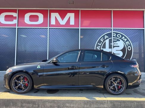 Used 2024 Alfa Romeo Giulia Quadrifoglio w/ Active Assist Plus Package image 14