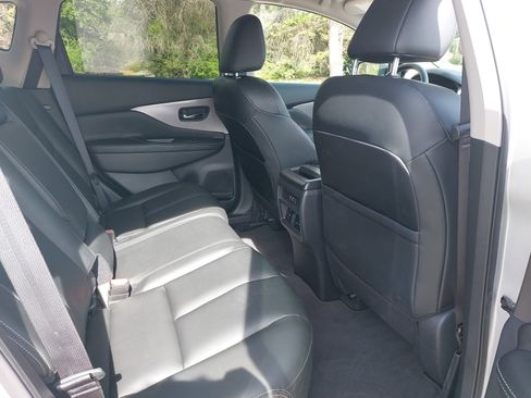 Used 2024 Nissan Murano SV image 12