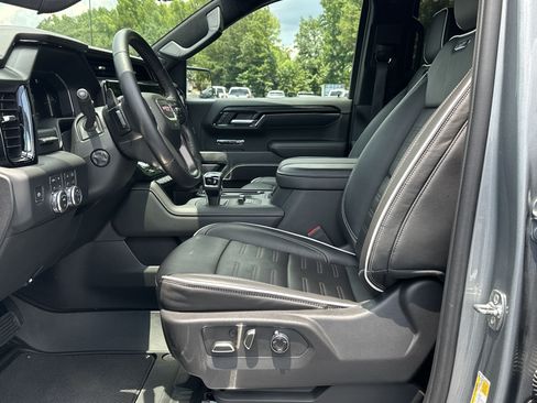 Used 2026 GMC Sierra 1500 AT4X AWD/4WD image 9