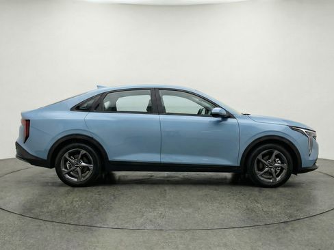 Used 2025 Kia K4 FWD image 11