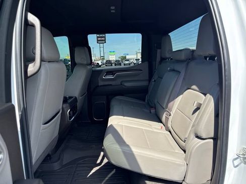 Used 2022 GMC Sierra 1500 SLT AWD/4WD image 20