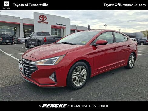 Used 2019 Hyundai Elantra Value Edition FWD image 1
