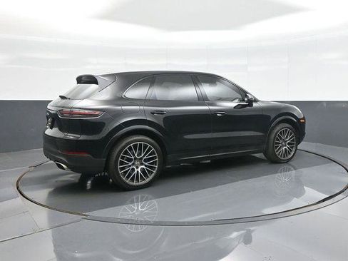 Used 2020 Porsche Cayenne AWD/4WD image 7