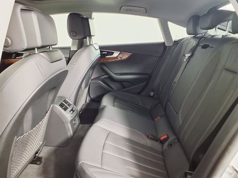 Used 2022 Audi A5 2.0T Premium image 13