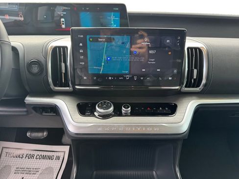 New 2025 Ford Expedition Max Platinum w/ Driver's Package image 13