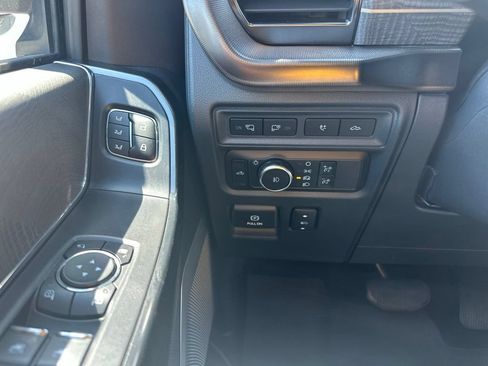 Certified 2022 Ford F150 Platinum w/ Equipment Group 701A High AWD/4WD image 37