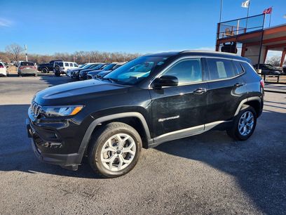 Used 2025 Jeep Compass Latitude
