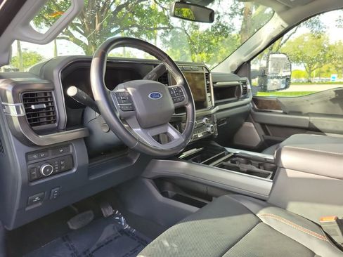 Used 2023 Ford F350 Lariat w/ Chrome Package AWD/4WD image 17