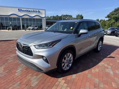 Used 2021 Toyota Highlander Limited